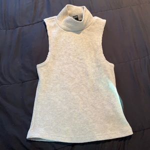 Cute Never worn grey tank top high neck